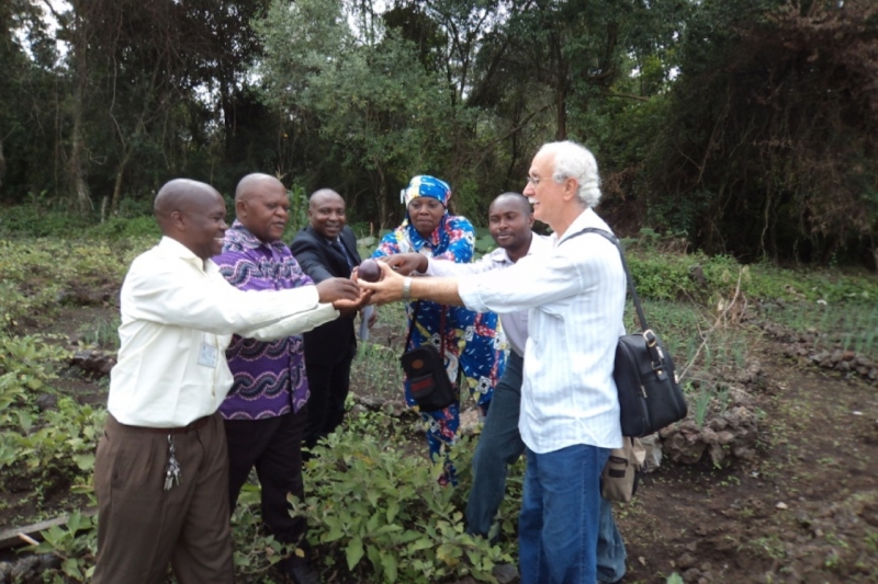 Projet &quot;Voices of Africa&quot;: Promouvoir la sécurité alimentaire à travers le biais de l&#039;agriculture familiale et de l&#039;agro-écologie